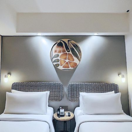 Neo Hotel Puri Indah Джакарта Экстерьер фото