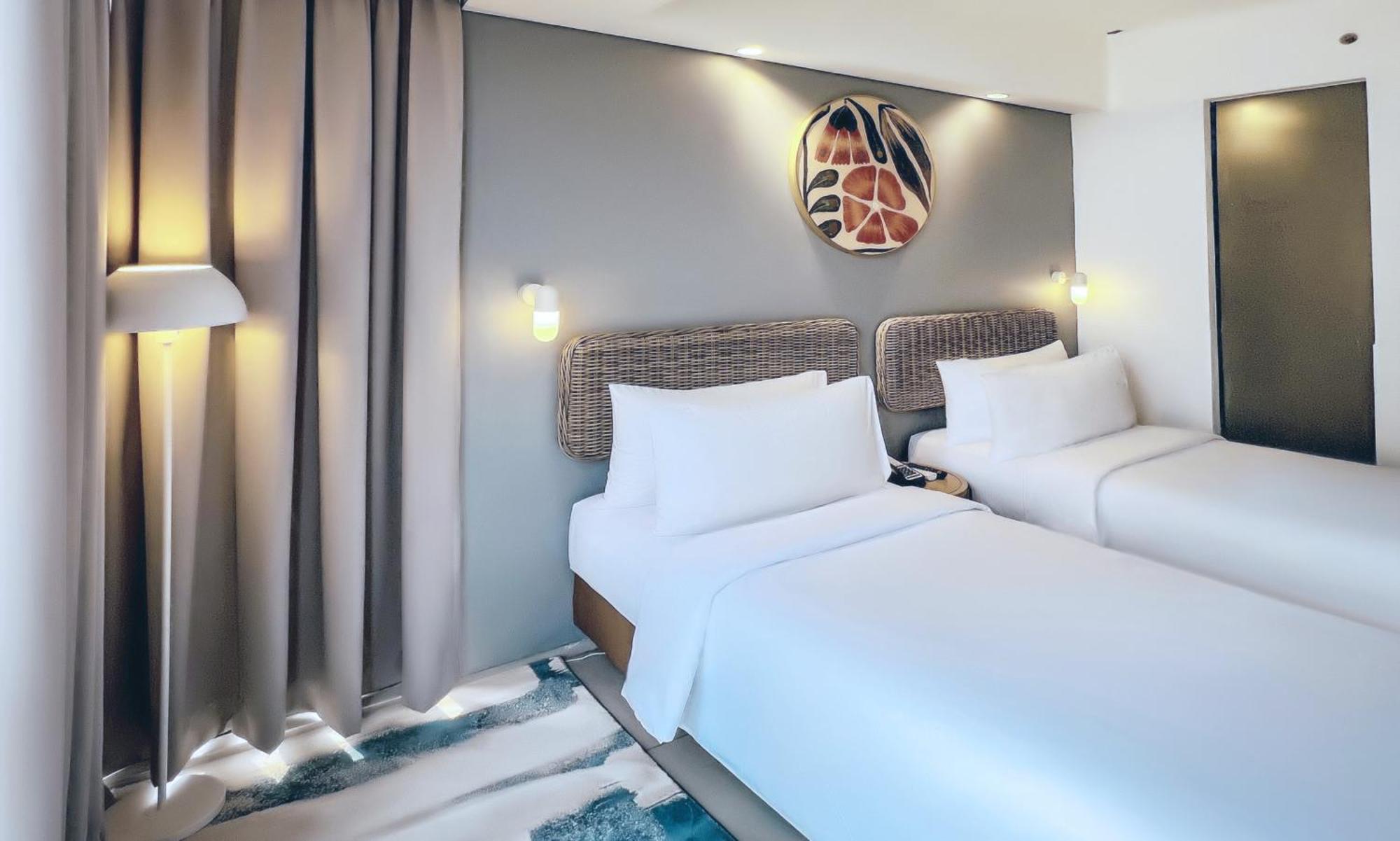 Neo Hotel Puri Indah Джакарта Экстерьер фото