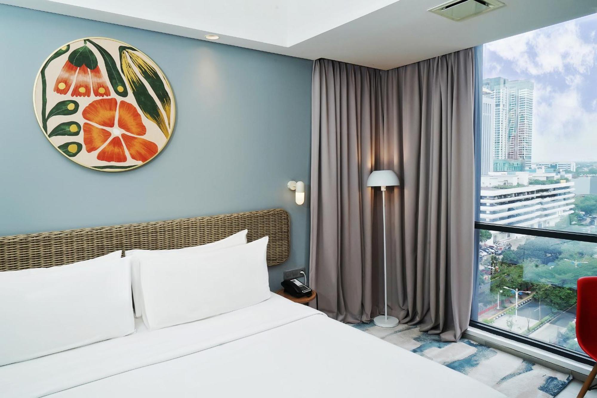 Neo Hotel Puri Indah Джакарта Экстерьер фото